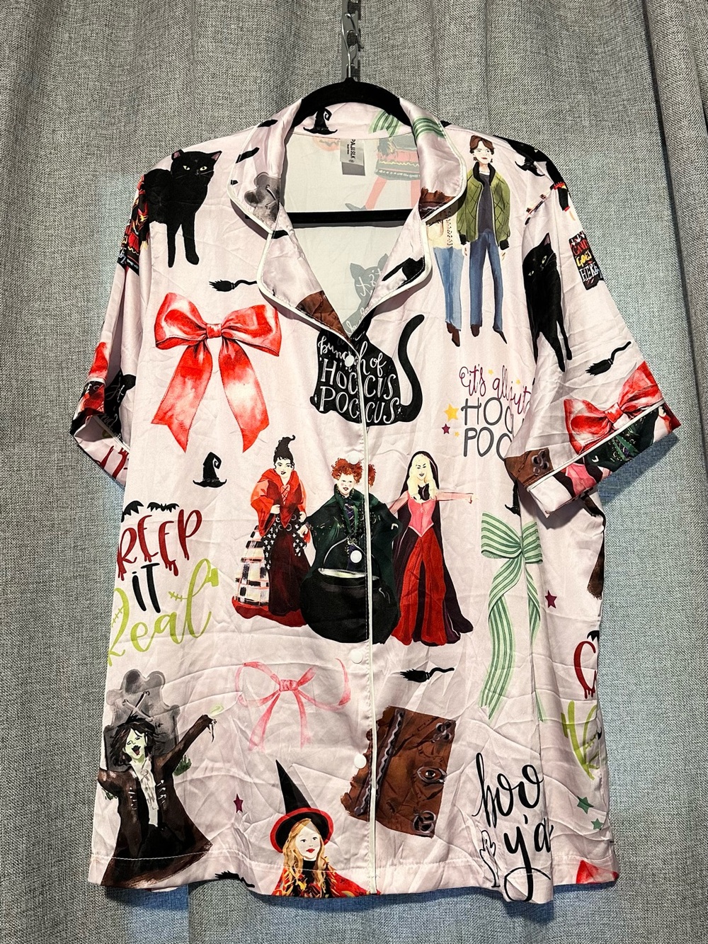 NWOT Paja Silk-Satin Hocus Pocus Short-Sleeve Pajama Top